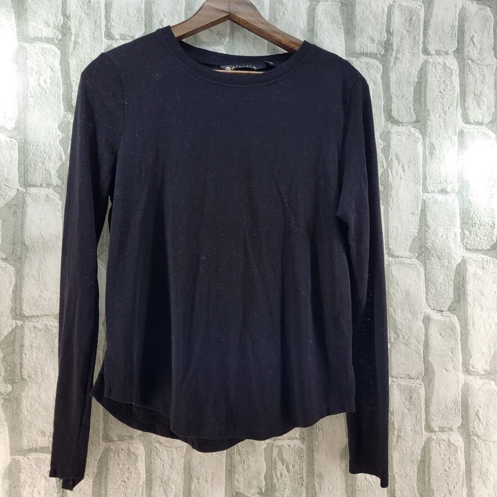 Athleta Breezy Long Sleeve TShirt Relaxed Fit Top Black Size Small Travel Hiking